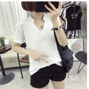 [FS-0037] เสื้อคอวี ผ้า Cotton  สีขาว  M  